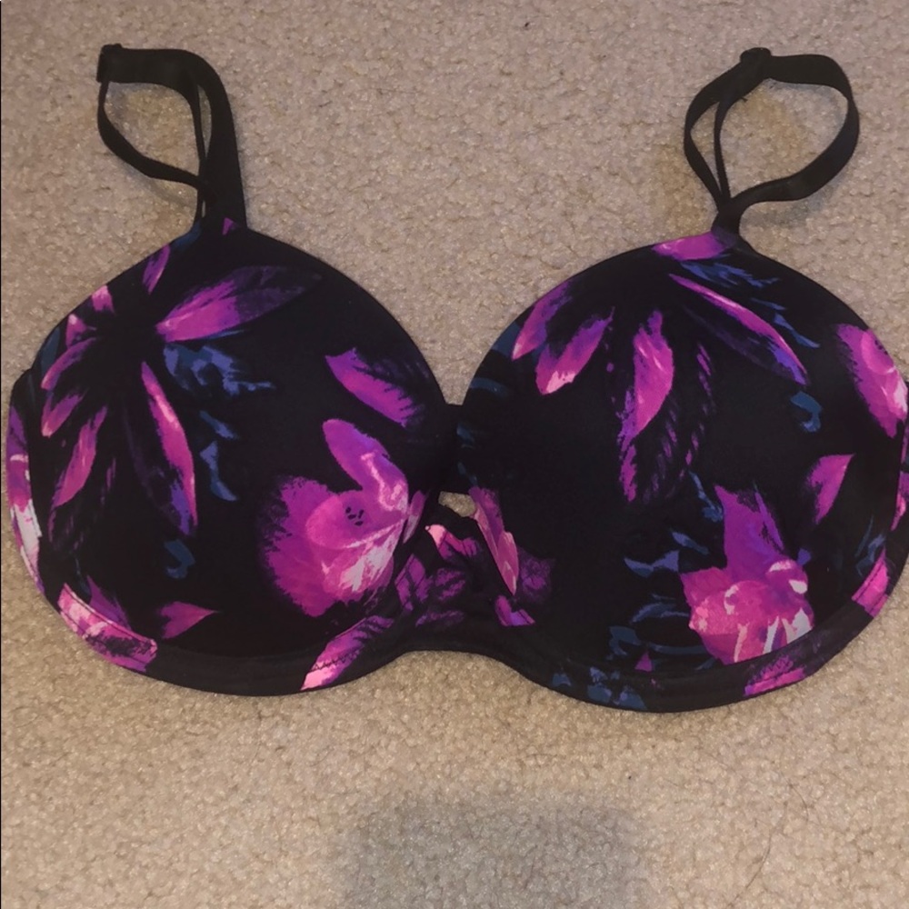 pink bra 32DD